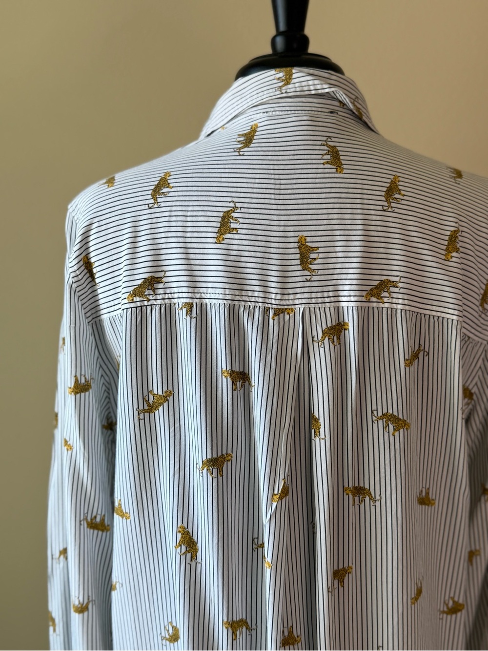 JANE + DELANCEY Striped Button-Down Shirt with Leopards Size XL White Black - Picture 8 of 15